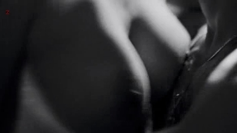 Pic: Angie Cepeda in Heleno