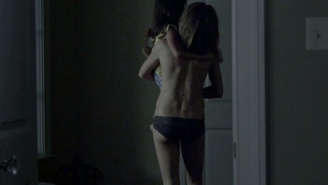 Pic: Sarah Chalke in Really