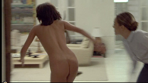 Pic: Elisabeth Margoni in The Professional