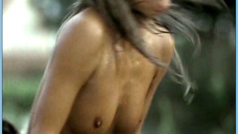 Pic: Lisa Martinek in Boran