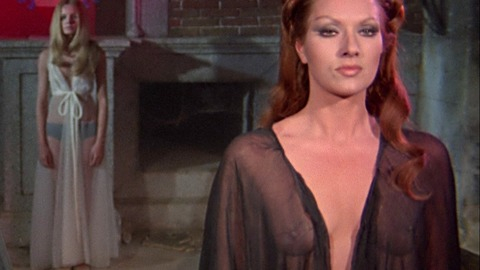 Pic: Helga Liné in Horror Rises from the Tomb