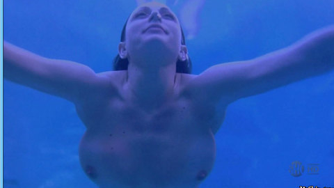 Pic: Cerina Vincent in Manchild
