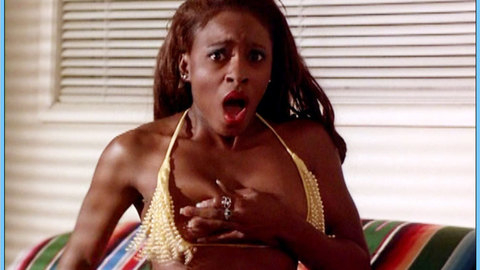 Pic: Panthere in Phat Beach