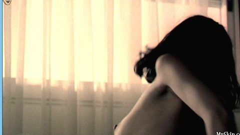 Pic: Ariadna Gil in Nueces para el amor