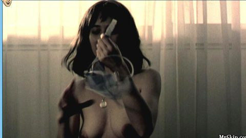 Pic: Ariadna Gil in Nueces para el amor