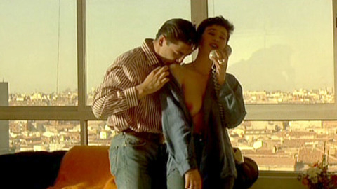 Pic: Ariadna Gil in Amo tu cama rica