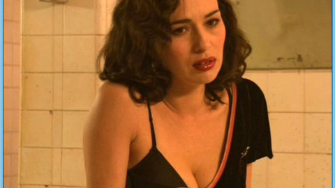 Pic: Ariadna Gil in La virgen de la lujuria