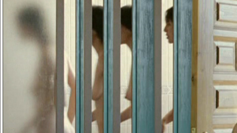 Pic: Ariadna Gil in Bienvenido a casa