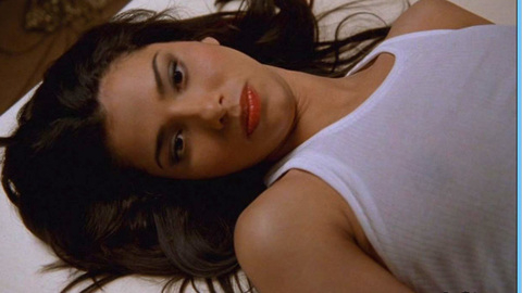 Pic: Roselyn Sanchez in Boat Trip (2002)