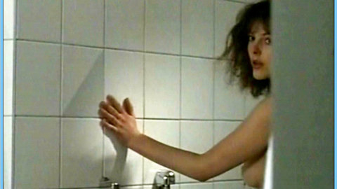 Pic: Annika Pages in Man(n) sucht Frau