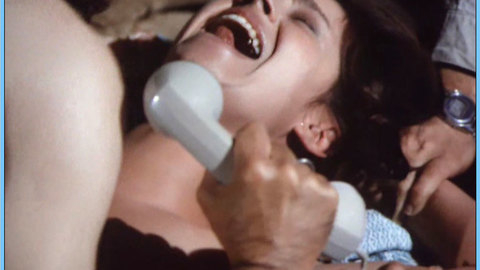 Pic: Rebeca Silva in Perros callejeros II