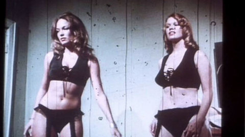 Pic: Sharon Kelly in Hustle