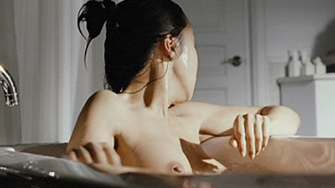 Pic: Jeon Do-yeon in The Housemaid