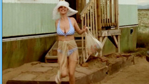 Pic: Kelli Garner in Dreamland