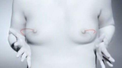 Pic: Björk in Cocoon