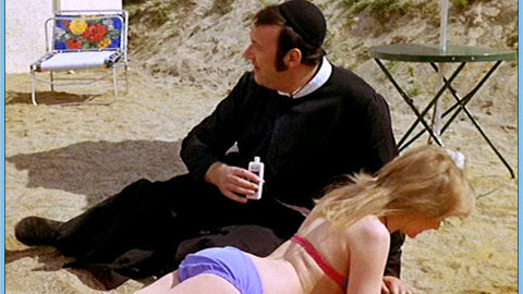 Pic: Carol Hawkins in Carry On Abroad