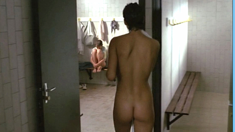 Pic: Louisa Shafa in L' effrontée