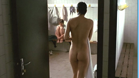 Pic: Louisa Shafa in L' effrontée