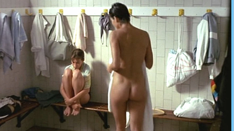 Pic: Louisa Shafa in L' effrontée