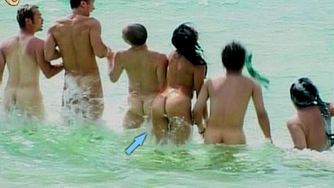 Pic: Christy Chung in Feel: Christy Chung