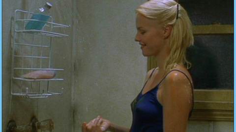 Pic: Melissa Sagemiller in Soul Survivors