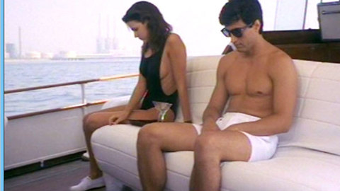 Pic: Eva Cobo in Un par de huevos