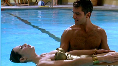 Pic: Cécile de France in La Confiance règne