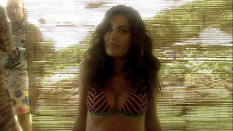 Pic: Yamila Díaz in Sports Illustrated: Swimsuit 2003