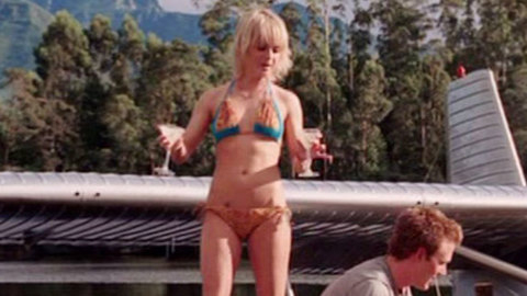 Pic: Taryn Manning in The Breed