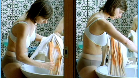 Pic: Isabelle Menke in Montag kommen die Fenster (2006)