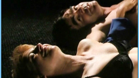 Pic: Corinna Harfouch in Thea und Nat (1992)