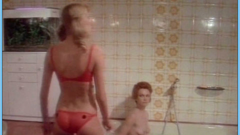 Pic: Cinzia Monreale in Quel movimento che mi piace tanto