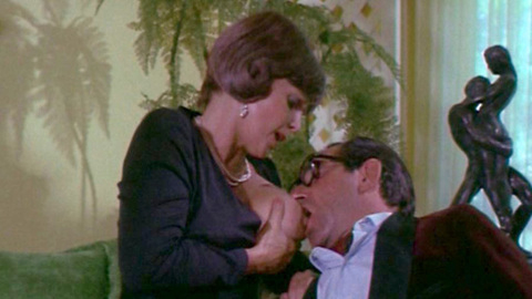 Pic: Candy Samples in Deep Jaws