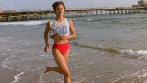 Pic: Honey Labrador in Strange Days