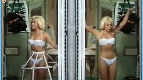 Pic: Ágata Lys in Sex o no sex (1974)