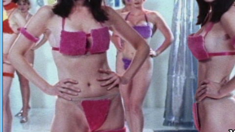 Pic: Tamara Olson in Fashionably L.A.