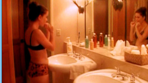 Pic: Marguerite Moreau in Off the Lip
