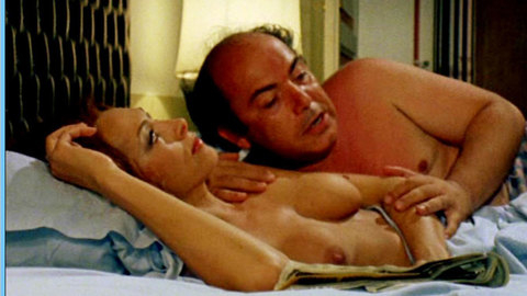 Pic: Nieves Navarro in Infermiera nella corsia dei militari