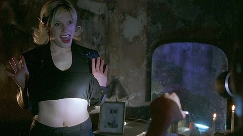 Pic: Katee Sackhoff in Halloween: Resurrection
