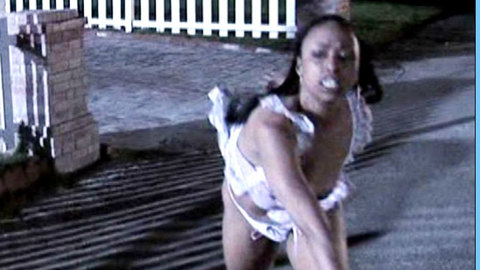 Pic: Jazsmin Lewis in Traci Townsend