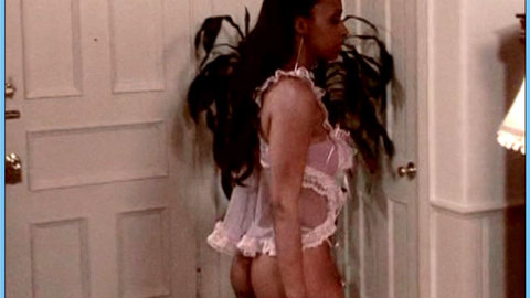 Pic: Jazsmin Lewis in Traci Townsend