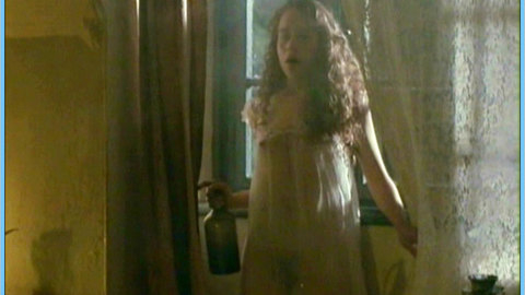 Pic: Janina Sachau in Requiem für eine romantische Frau