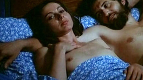 Pic: Thérèse Liotard in L' une chante, l'autre pas