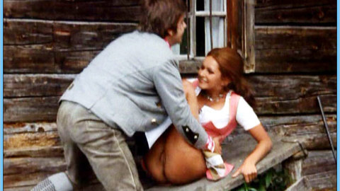 Pic: Eva Garden in Auf der Alm, da gibt's koa Sünd'
