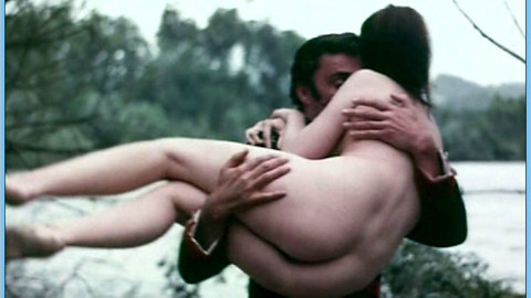 Pic: Barbara Capell in Alle Kätzchen naschen gern