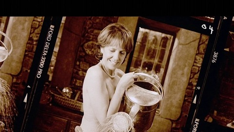 Pic: Penelope Wilton in Calendar Girls (2003)
