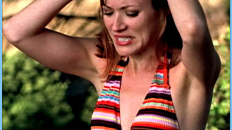 Pic: Elizabeth Bogush in Jam