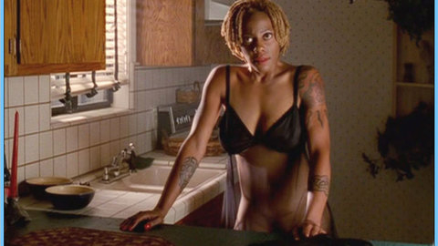 Pic: Debra Wilson in Skin Deep