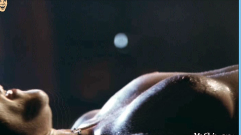 Pic: Camilla Strøm-Henriksen in Weekend