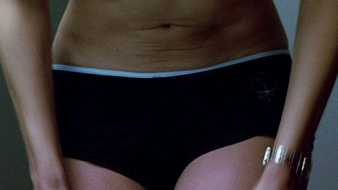 Pic: Laura Regan in Hollow Man 2